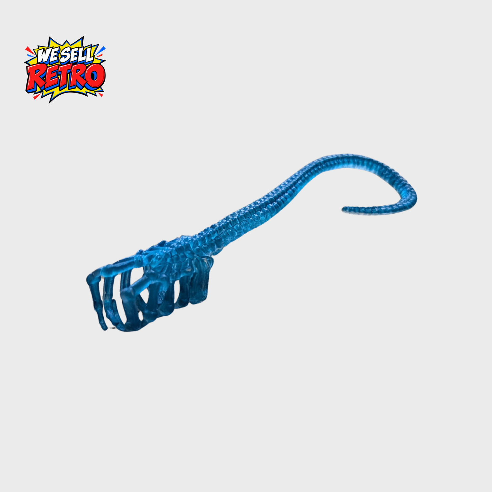 Kenner Aliens Facehugger Accessory – Blue Kenner Aliens Facehugger Accessory – Blue upper view showing blue body, legs and curved tail