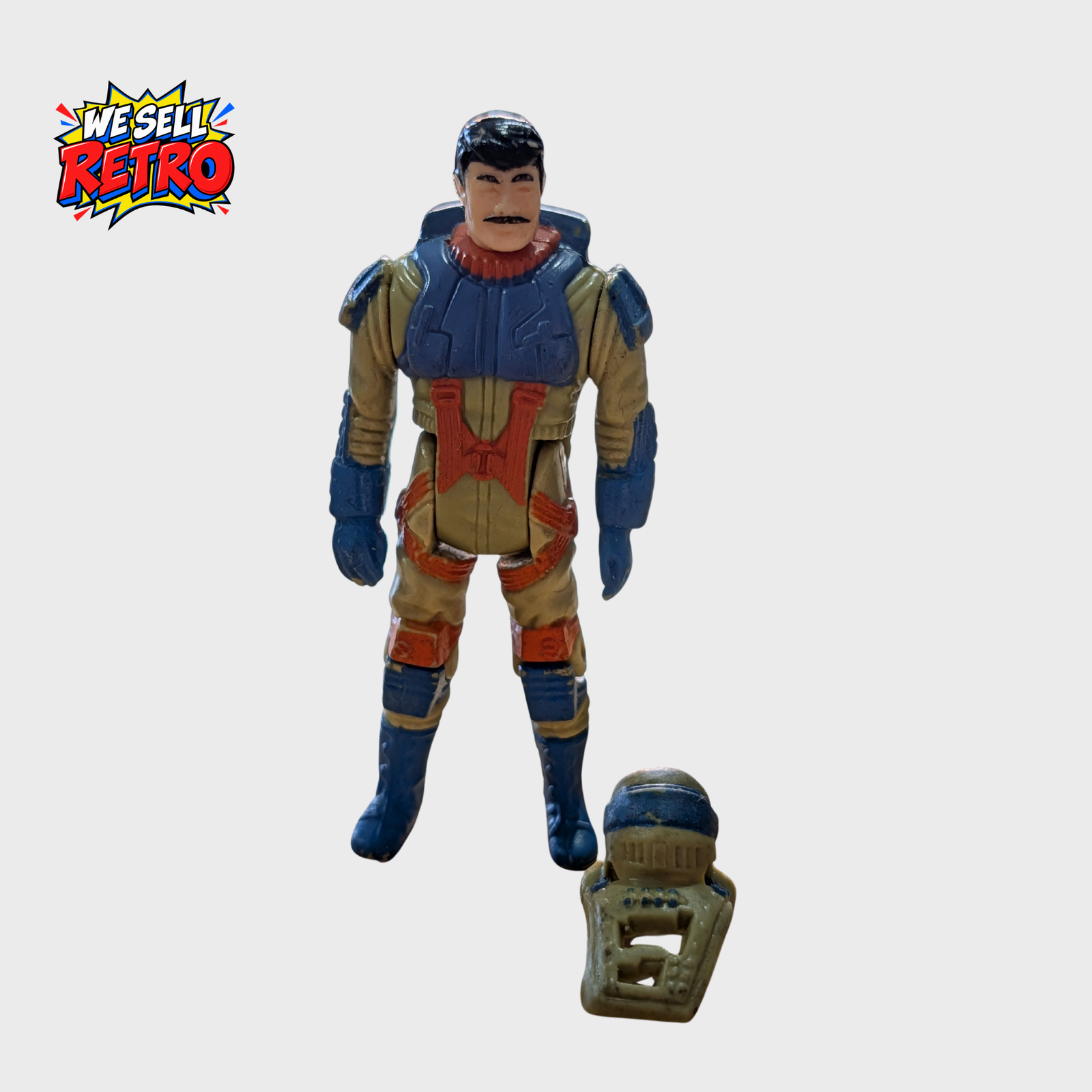 Kenner M.A.S.K. Julio Lopez Firefly Action Figure – With Streamer Mask Julio Lopez action figure without mask with the removable Streamer mask beside it